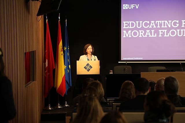 La UFV reúne a expertos internacionales para reflexionar sobre la educación y el florecimiento moral | UFV IMG_9984 La UFV reúne a expertos internacionales para reflexionar sobre la educación y el florecimiento moral | UFV Estudiar en Universidad Privada Madrid