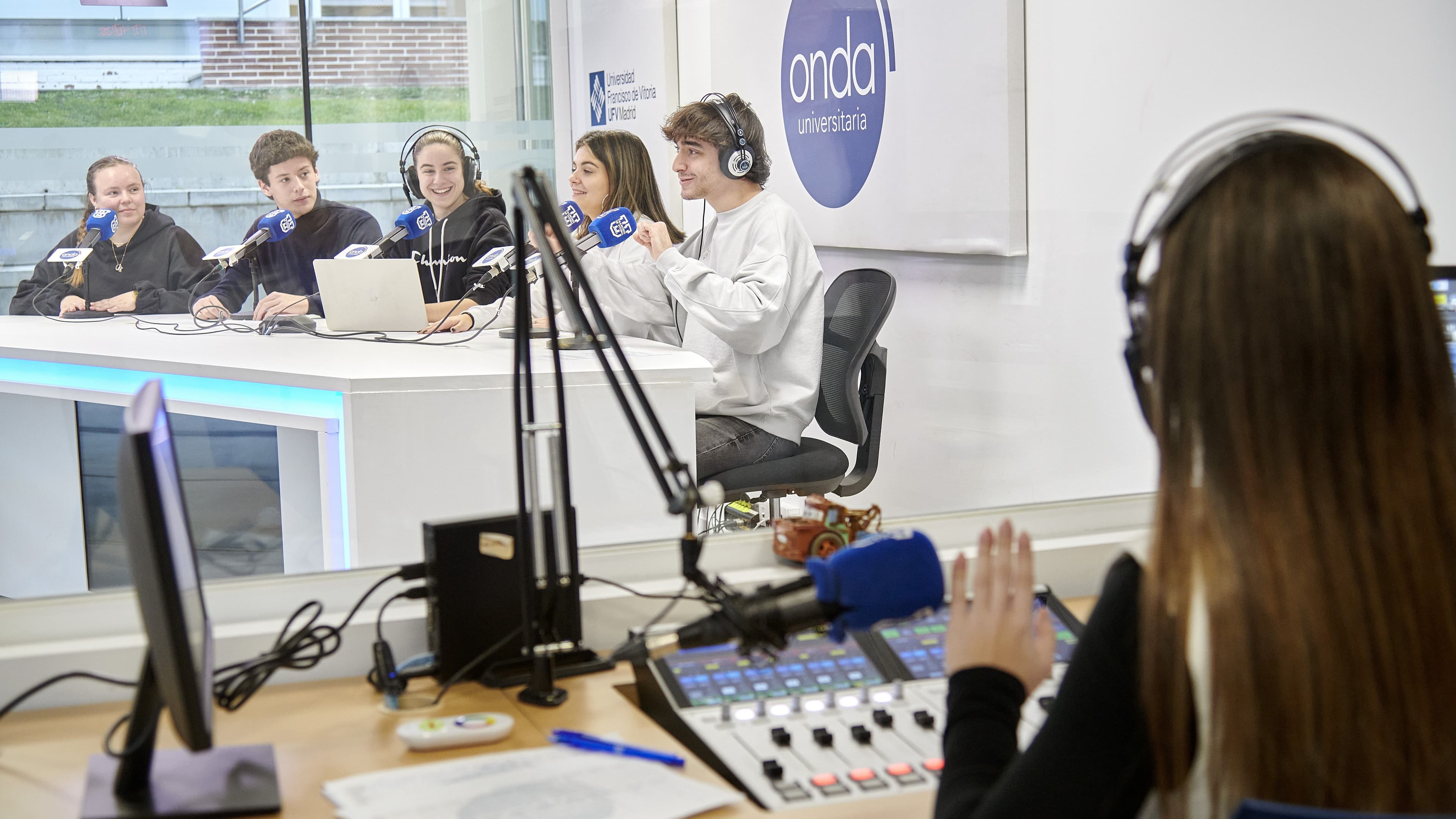 Grado Escritura Creativa y Guion ▷ Grado en Ficción y Narración M11_Hero título_Comunicación Audiovisual Grado Escritura Creativa y Guion ▷ Grado en Ficción y Narración Estudiar en Universidad Privada Madrid