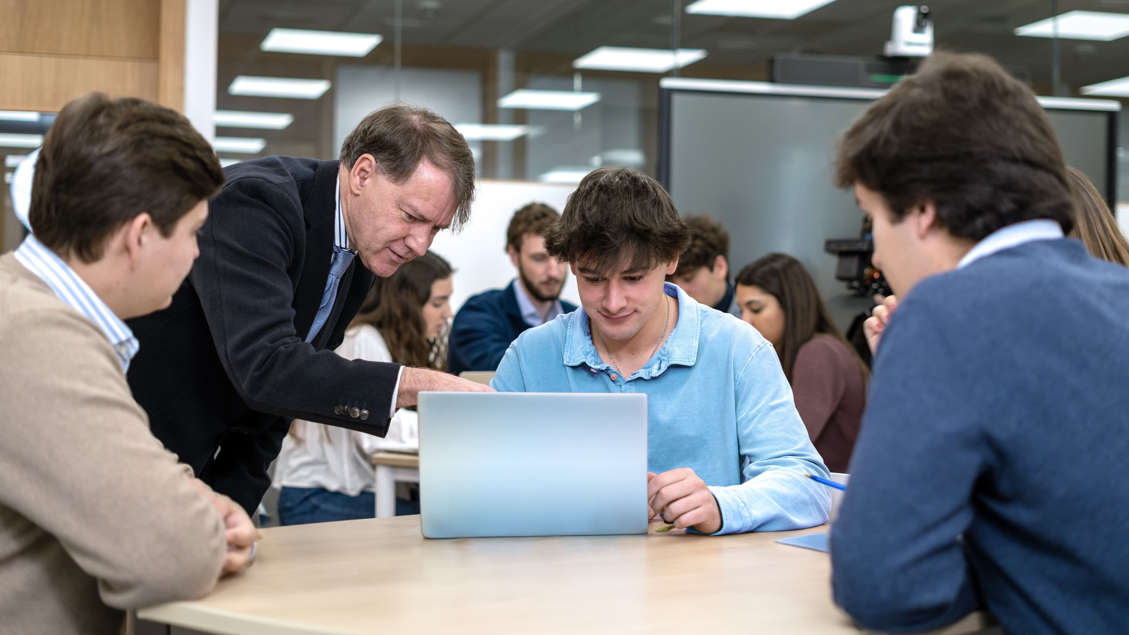 Estudiar Criminología en Madrid ▷ ¿Dónde estudiar la Carrera o Grado? M11_Hero título_Derecho y Criminología Estudiar Criminología en Madrid ▷ ¿Dónde estudiar la Carrera o Grado? Estudiar en Universidad Privada Madrid