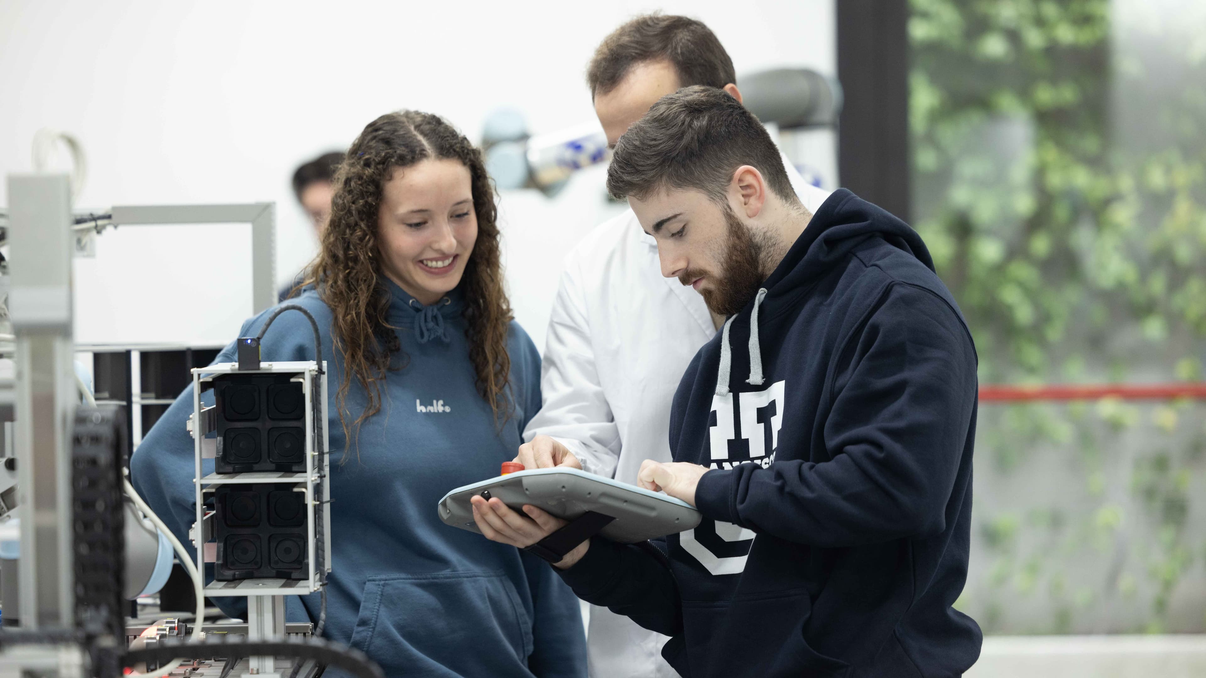 Estudiar doble grado Ingeniería Informática y Matemáticas en Madrid en Universidad Privada. M11_Hero título_Ing. Mecánica Estudiar doble grado Ingeniería Informática y Matemáticas en Madrid en Universidad Privada. Estudiar en Universidad Privada Madrid