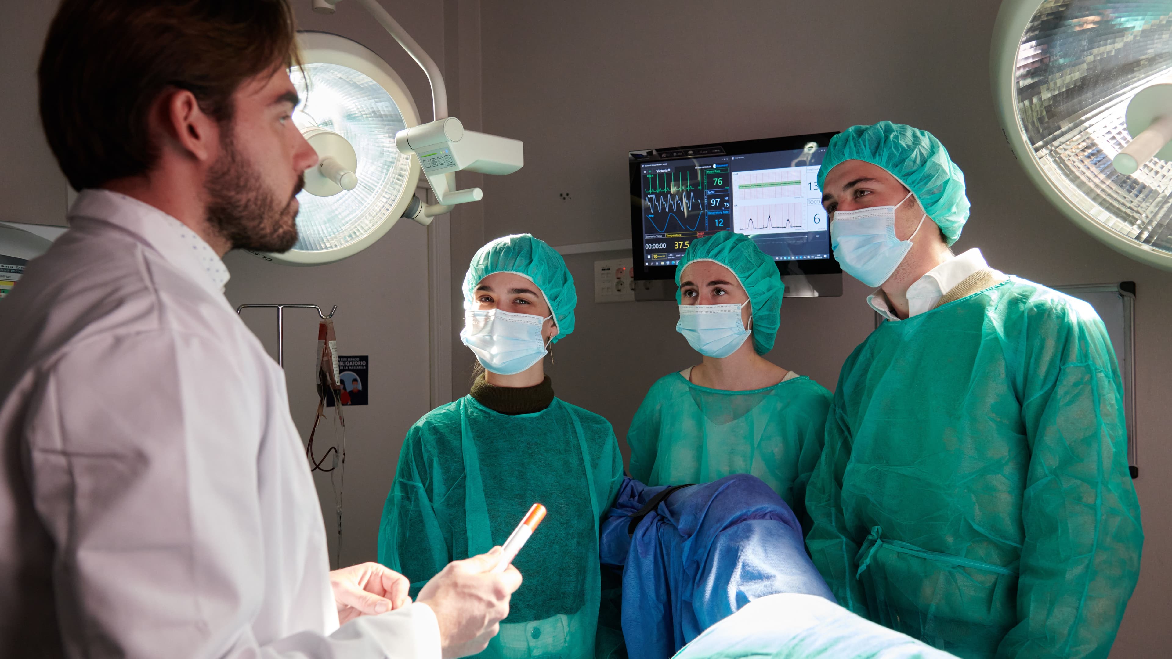 Grado en Biomedicina en Madrid M11_Hero título_Medicina Grado en Biomedicina en Madrid Estudiar en Universidad Privada Madrid