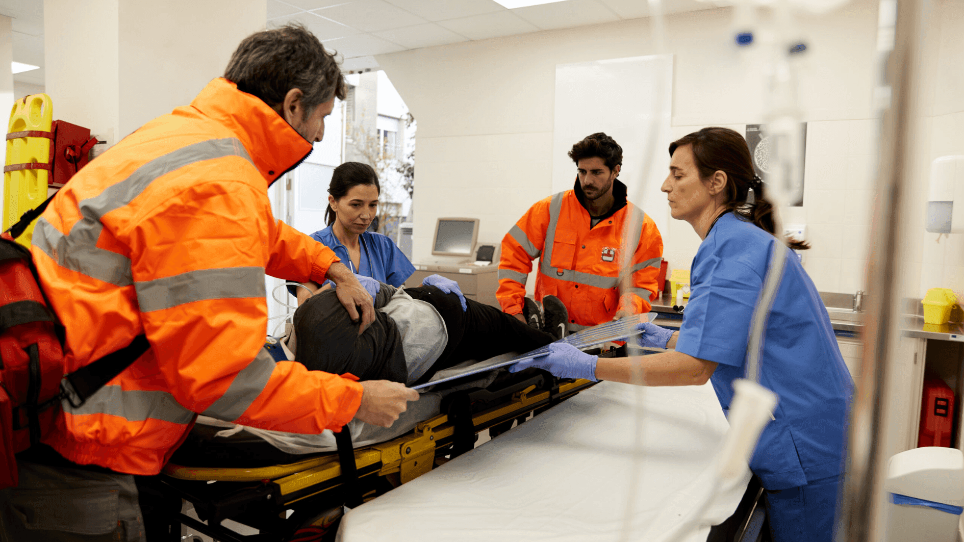 Máster Universitario en Enfermería de Práctica Avanzada en Cuidados Críticos, Urgencias y Emergencias - Postgrados Universidad Francisco de Vitoria M21_ContentText_Horizontal_cuidados criticos, urgencias y emergencias Máster Universitario en Enfermería de Práctica Avanzada en Cuidados Críticos, Urgencias y Emergencias - Postgrados Universidad Francisco de Vitoria Estudiar en Universidad Privada Madrid