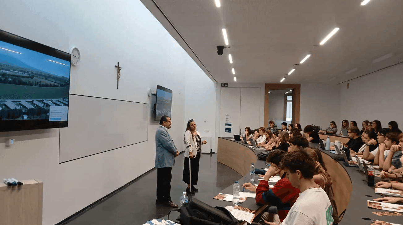 Universidades Privadas Madrid - UFV Madrid Un momento de la charla Universidades Privadas Madrid - UFV Madrid Estudiar en Universidad Privada Madrid