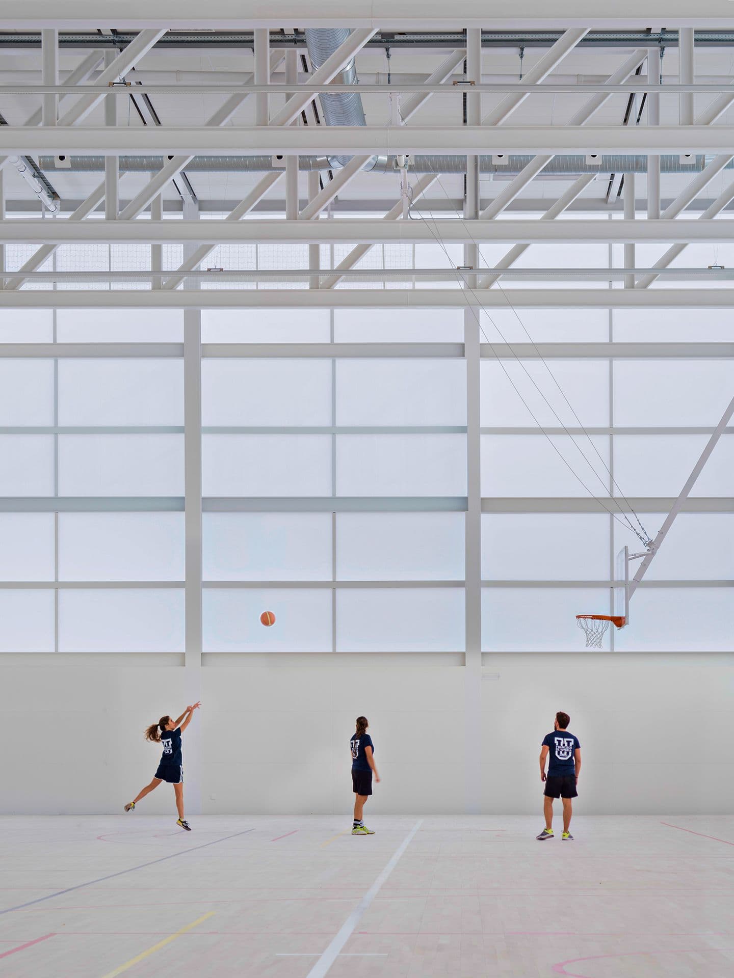 Bachelor's Degree in Graphic Design in Madrid ▷ Study Fashion Design. Deportes Bachelor's Degree in Graphic Design in Madrid ▷ Study Fashion Design. Study at the Universidad Privada Madrid