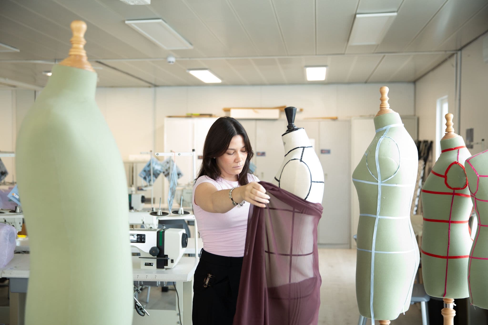 Bachelor's Degree in Graphic Design in Madrid ▷ Study Fashion Design. FCOM_Moda (13) Bachelor's Degree in Graphic Design in Madrid ▷ Study Fashion Design. Study at the Universidad Privada Madrid