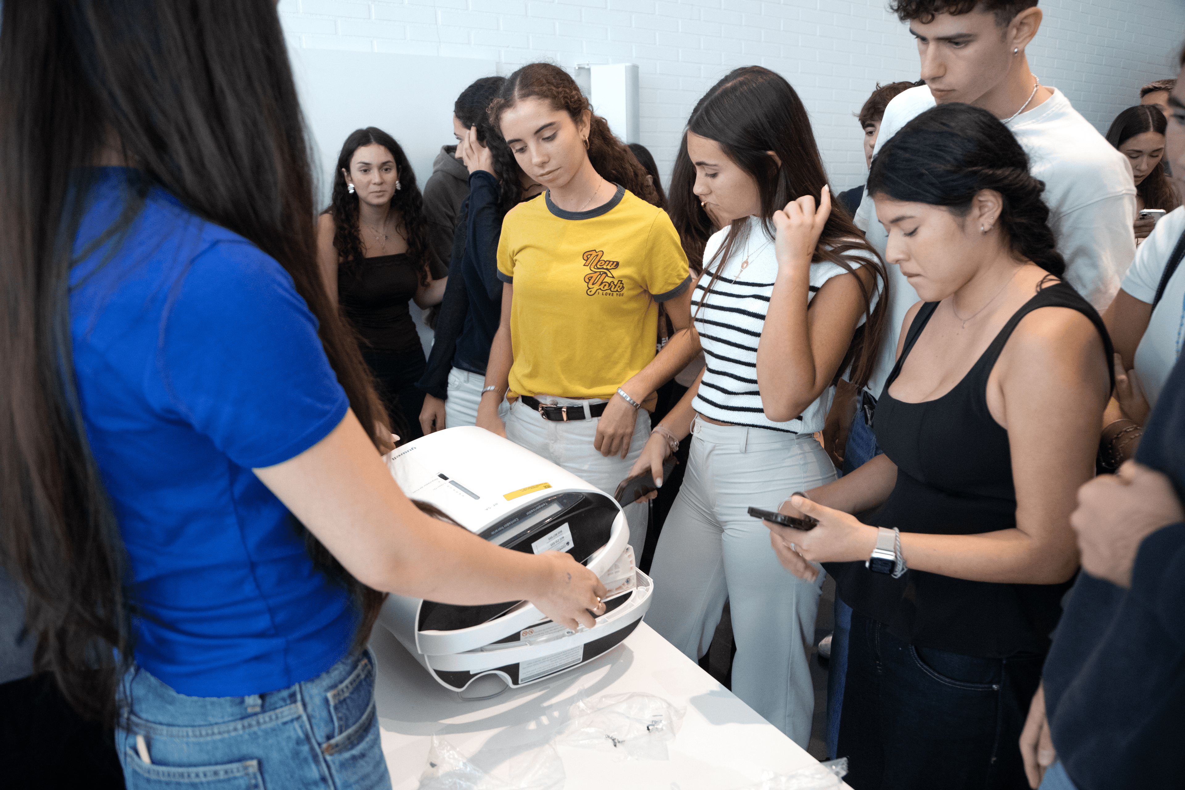 Universidades Privadas Madrid - UFV Madrid Los alumnos pudieron interactuar con los dispositivos Universidades Privadas Madrid - UFV Madrid Estudiar en Universidad Privada Madrid