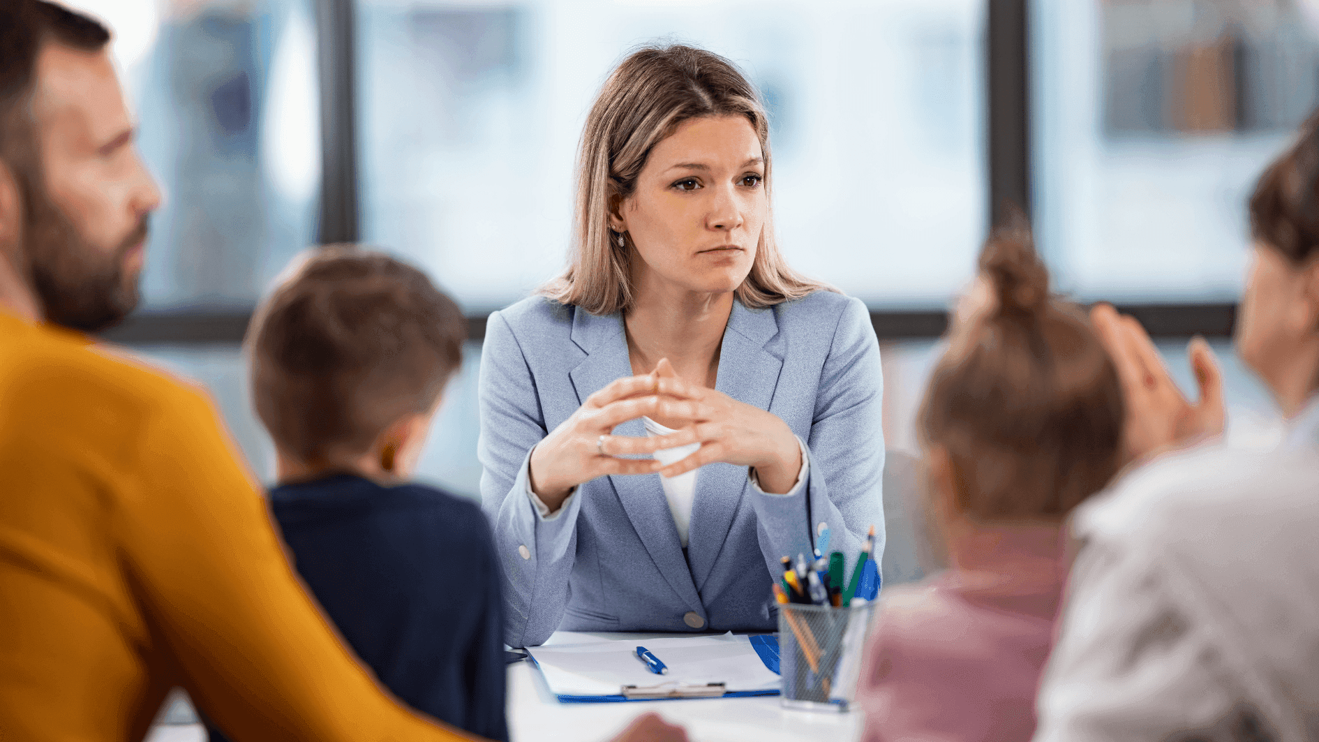 Máster Universitario en Acompañamiento Integral - Postgrados Universidad Francisco de Vitoria M11_Hero Imagen Destacada_intervención sistémica y máster en terapia familiar sistémica Máster Universitario en Acompañamiento Integral - Postgrados Universidad Francisco de Vitoria Estudiar en Universidad Privada Madrid