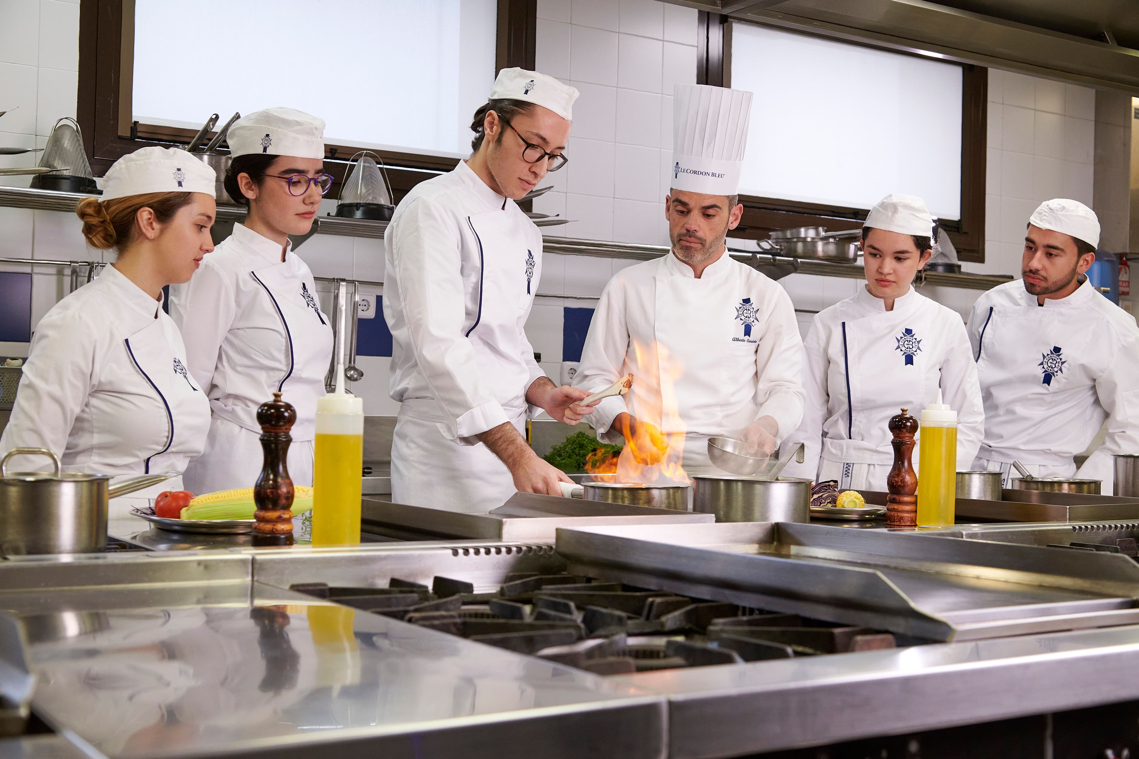 Carrera de Gastronomía en Madrid ▷ Estudiar Cocina en Universidad M11_Hero título_Gastronomía Carrera de Gastronomía en Madrid ▷ Estudiar Cocina en Universidad Estudiar en Universidad Privada Madrid