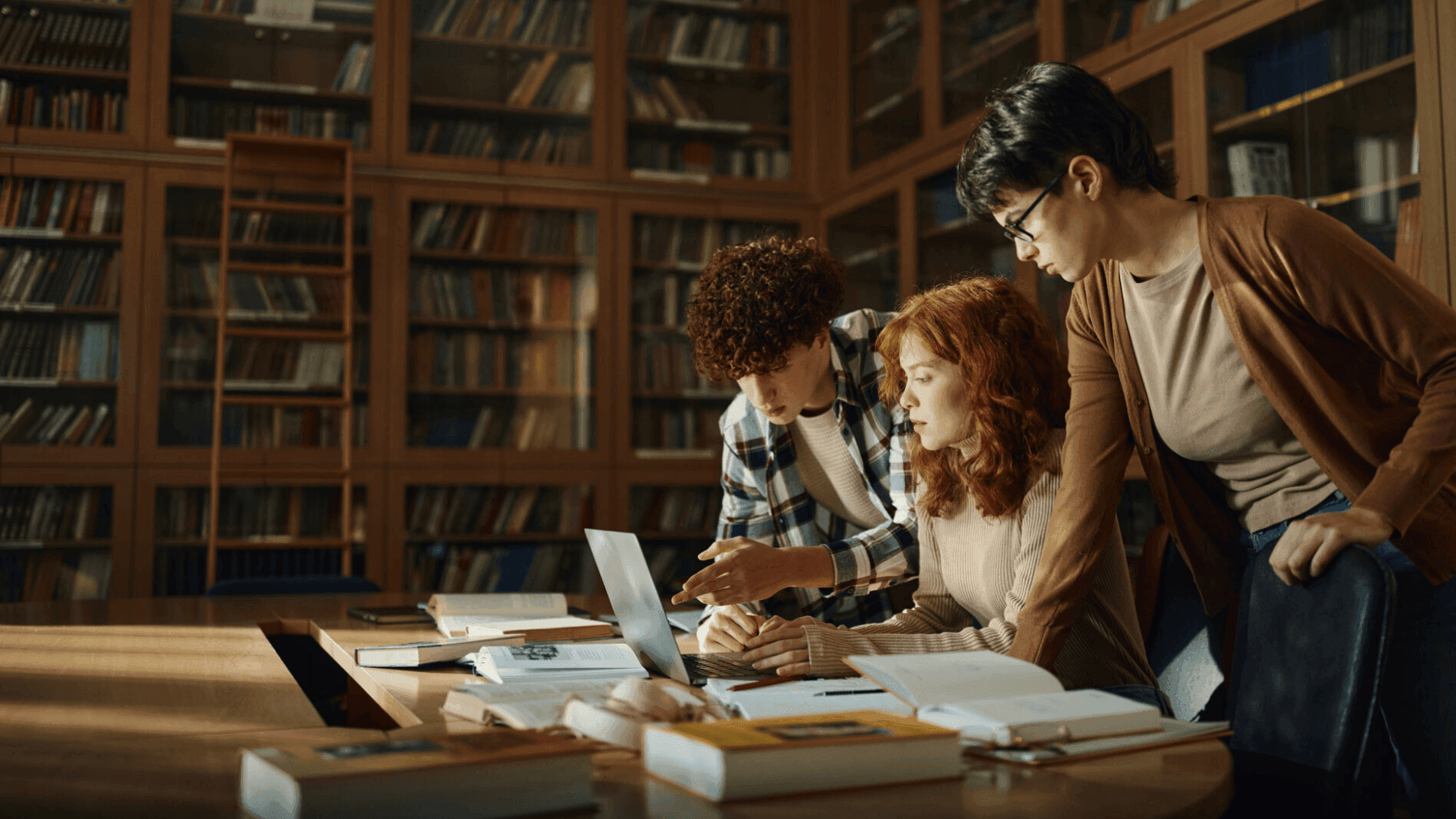 Máster Universitario en Humanidades - Postgrados Universidad Francisco de Vitoria M21_ContentText_Horizontal_humanidades Máster Universitario en Humanidades - Postgrados Universidad Francisco de Vitoria Estudiar en Universidad Privada Madrid