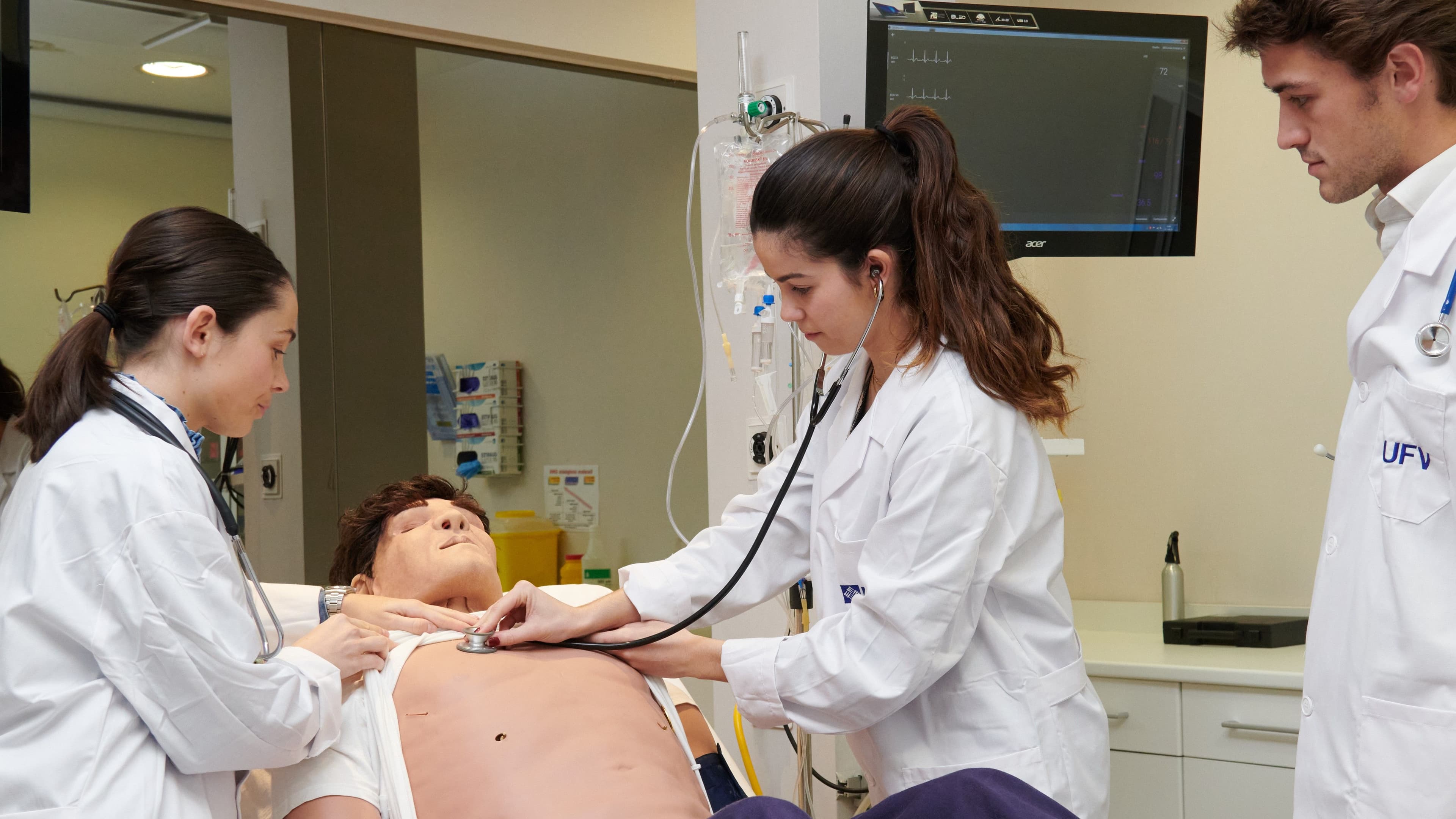 UFV Admisión Universidad Madrid. Preinscripción y Matrícula 26-27 M21_Horizontal_ImgRelacionada_Medicina UFV Admisión Universidad Madrid. Preinscripción y Matrícula 26-27 Estudiar en Universidad Privada Madrid
