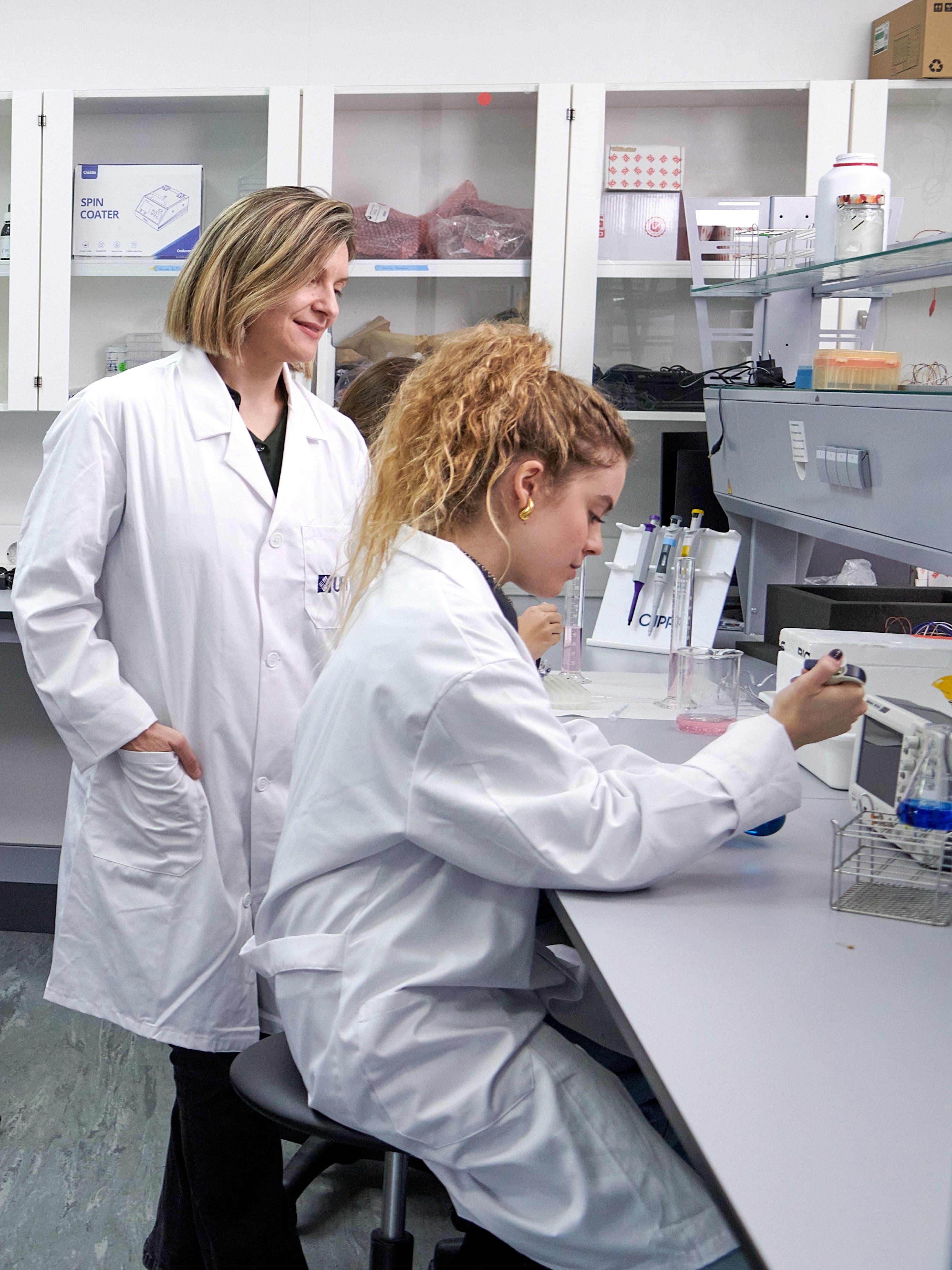 Biomedical Engineering in Madrid ▷ Study a Degree in Bioengineering M21_Vertical_ContentText2_IngenieríaBiomédica Biomedical Engineering in Madrid ▷ Study a Degree in Bioengineering Study at the Universidad Privada Madrid