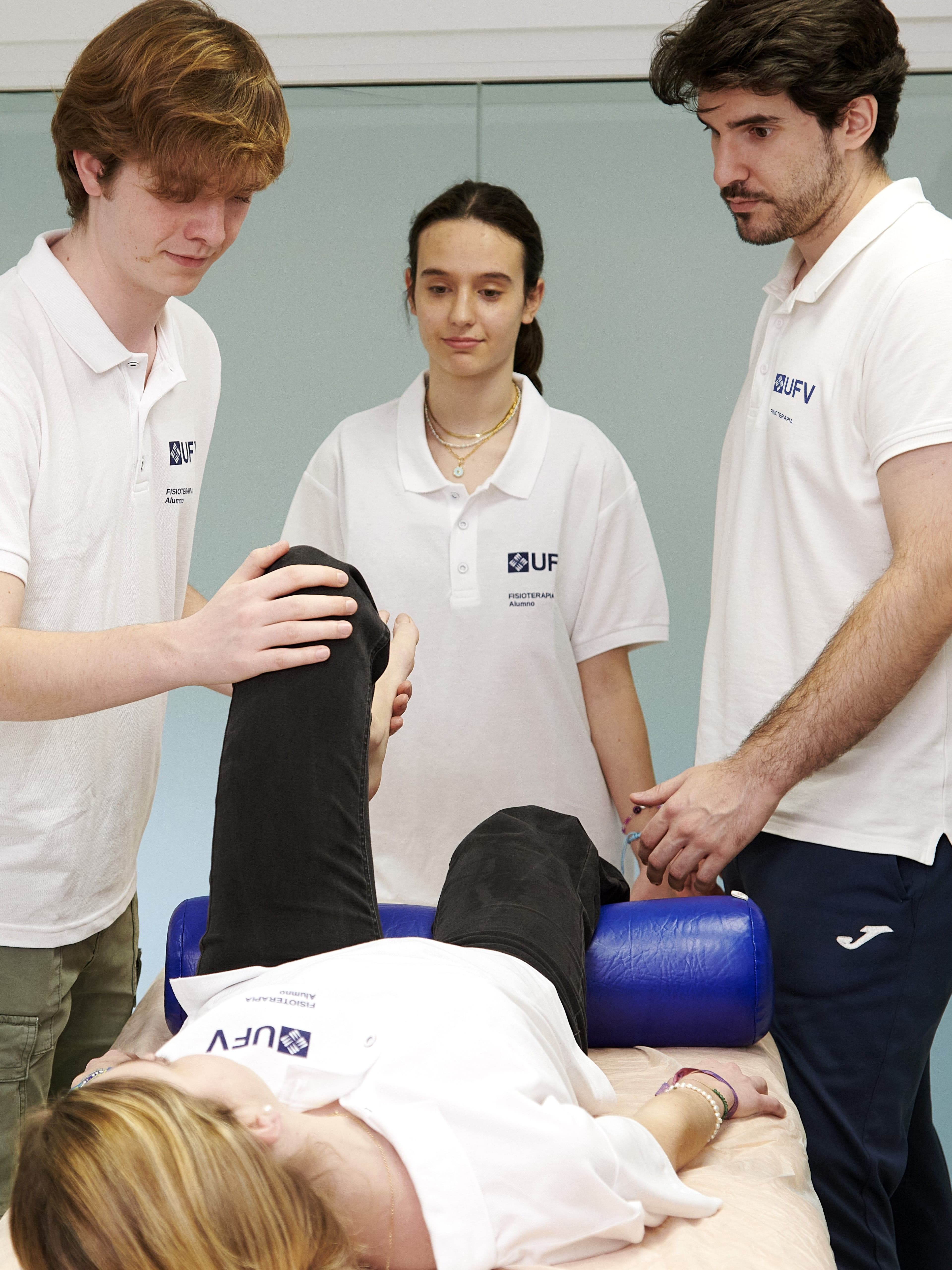 Estudiar Fisioterapia Madrid en Universidad Privada ▷ Grado Fisioterapia M21_Vertical_ContetText1_Fisioterapia Estudiar Fisioterapia Madrid en Universidad Privada ▷ Grado Fisioterapia Estudiar en Universidad Privada Madrid