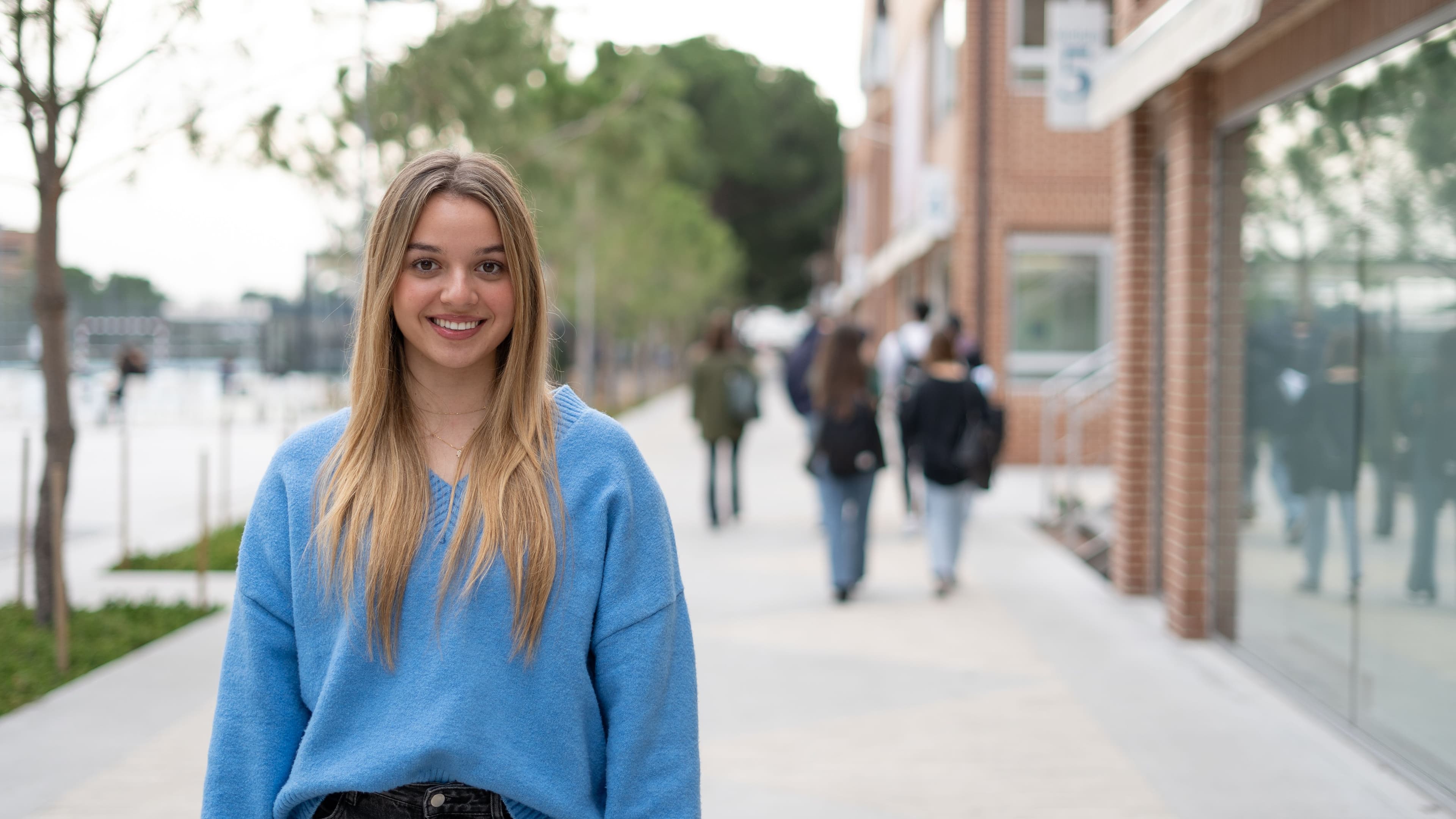UFV Admisión Universidad Madrid. Preinscripción y Matrícula 26-27 VIDA EN EL CAMPUS UFV Admisión Universidad Madrid. Preinscripción y Matrícula 26-27 Estudiar en Universidad Privada Madrid