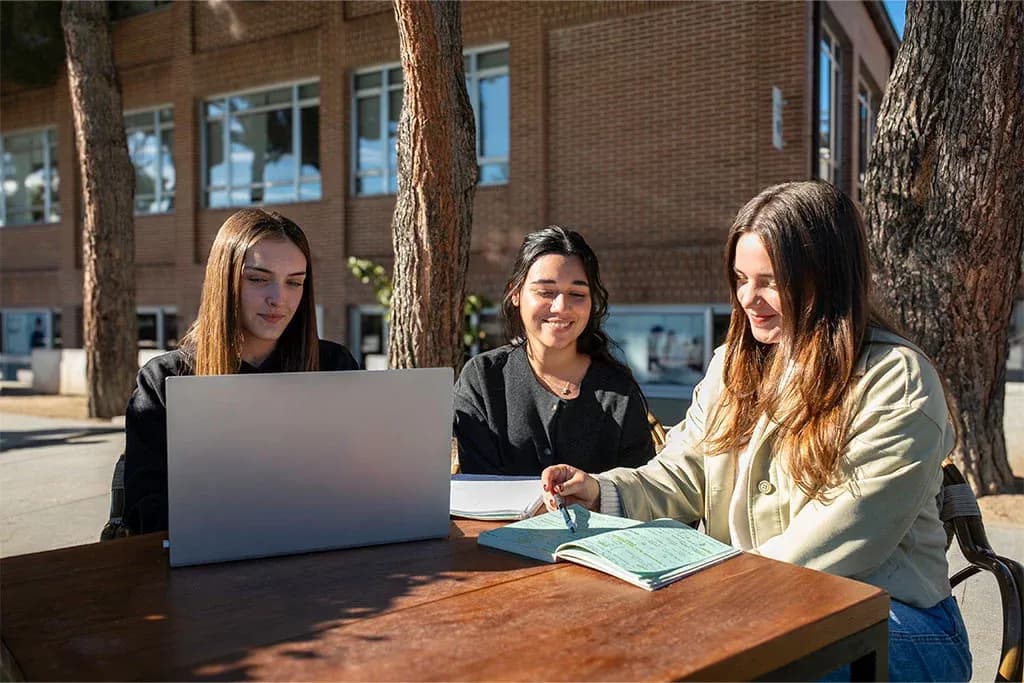 Visado de Estudiantes para España | Sesión Informativa Online UFV imagen-eventos-internacionales-02 (1) Visado de Estudiantes para España | Sesión Informativa Online UFV Estudiar en Universidad Privada Madrid