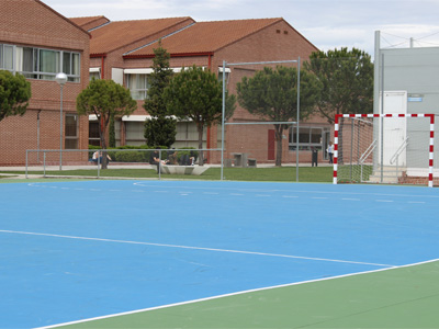 una de las pistas de futbol sala UFV SPORTS Estudiar en Universidad Privada Madrid