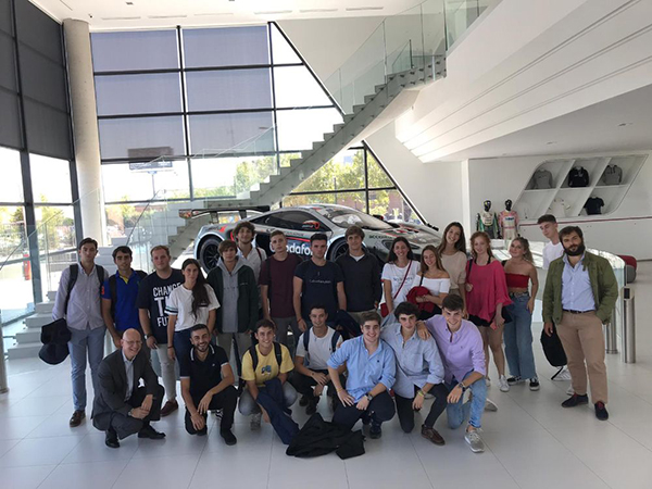 151019 4 Los alumnos de 1º de Marketing UFV tienen su primera toma de contacto con el mundo laboral de la mano de NorthGate, Opel y Arena Media Estudiar en Universidad Privada Madrid