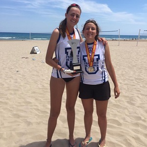 60594068 2291915707692304 8370904093266280448 o Ania y Sibi, alumnas de la UFV, obtienen la plata en el Campeonato de España Universitario de Voley Playa Estudiar en Universidad Privada Madrid