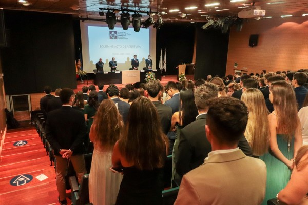 Colegio mayor 2 El Colegio Mayor Francisco de Vitoria celebra su solemne acto de apertura del curso 22 23 | Noticias de Actualidad UFV Estudiar en Universidad Privada Madrid