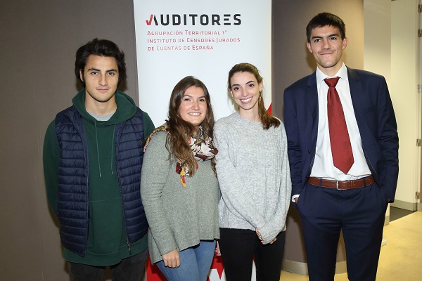 Cuatro alumnos de la UFV participan en la 12a edicion de Auditor por un dia Cuatro alumnos de la UFV participan en la 12ª edición de Auditor por un día Estudiar en Universidad Privada Madrid