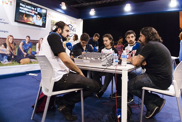 El Dr. Alberto Munoz jefe de grupo de investigacion en la Universidad Autonoma de Madrid vendra a hablar sobre Genetica del cancer al curso de oncolognia que se celebrara la semana que viene en la UFV. 1 La UFV participa en la Madrid Games Week 2018 como invitado de Microsoft Estudiar en Universidad Privada Madrid