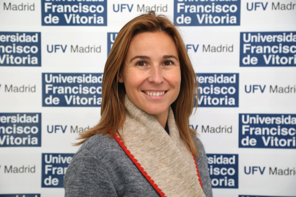 Ester Pascual Rodriguez Ester Pascual recibe el premio AMMI 2021 de la Asociación Madrileña de Mediadores Estudiar en Universidad Privada Madrid