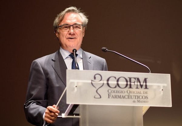 Fernando Caro Fernando Caro, profesor de Farmacia en la UFV, homenajeado por el Colegio Oficial de Farmacéuticos de Madrid Estudiar en Universidad Privada Madrid