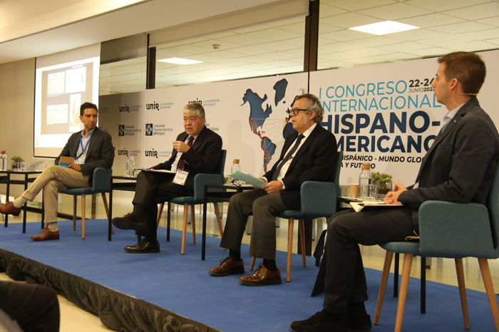 Foto 2 Destacados historiadores proponen una “globalización con acento hispano” en el I Congreso Internacional Hispanoamericano organizado por UNIR y la UFV | Noticias de Actualidad UFV Estudiar en Universidad Privada Madrid