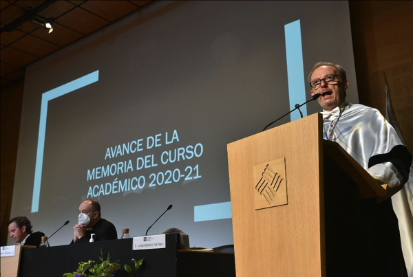 Jose Antonio Verdejo La Universidad Francisco de Vitoria inaugura el Curso Académico 2021/2022 con presencialidad completa para alumnos y con las precauciones necesarias para que la vuelta al campus sea segura Estudiar en Universidad Privada Madrid