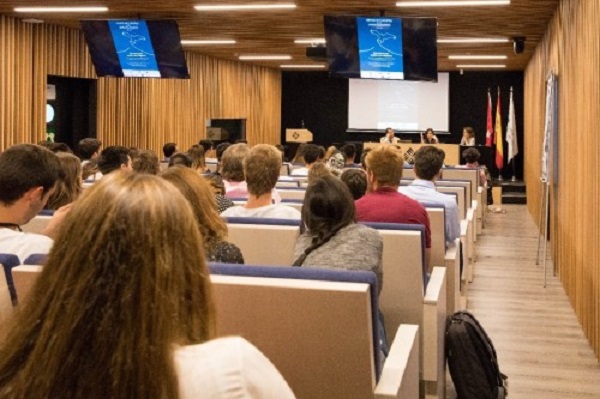 Noche europea de los investigadores La UFV organiza diferentes actividades con motivo de la Noche Europea de los Investigadores Estudiar en Universidad Privada Madrid