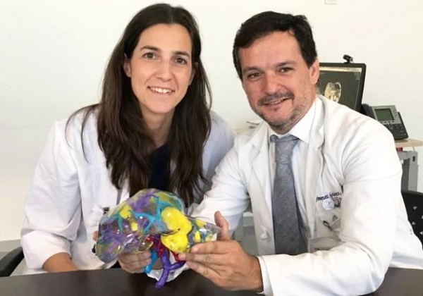 Profesor Santos Jimenez de los Galanes El profesor Santos Jiménez de los Galanes desarrolla un programa de cirugía virtual para operar el cáncer de hígado Estudiar en Universidad Privada Madrid