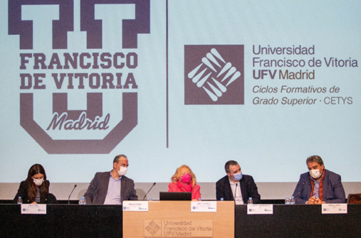 cibernos1 El Grupo CIBERNOS visita la UFV | Noticias de Actualidad UFV Estudiar en Universidad Privada Madrid