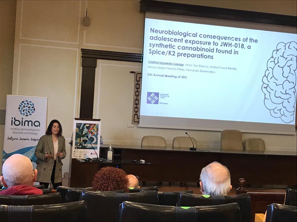 cristina iz Cristina Izquierdo recibe el premio a mejor comunicación oral predoctoral en la 21ª Reunión Anual de la Sociedad Española de Investigación sobre Cannabinoides SEIC| Noticias de Actualidad UFV Estudiar en Universidad Privada Madrid