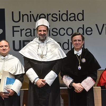 doctor honoris causa 06 401x401 1 ACADEMIC YEAR 2019   2020 Estudiar en Universidad Privada Madrid