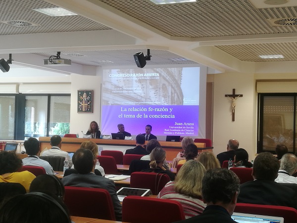 inauguracion ra 1 La Universidad Francisco de Vitoria y la Fundación Vaticana Joseph Ratzinger/Benedicto inauguran el Congreso Razón Abierta en la Universidad Europea de Roma Estudiar en Universidad Privada Madrid