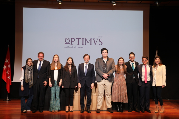 optimus 22 Macarena, Lucía, Adrián, África, Yolanda, Silvia, Adrián y José son los alumnos ganadores del Premio Optimus 2022 | Noticias de Actualidad UFV Estudiar en Universidad Privada Madrid