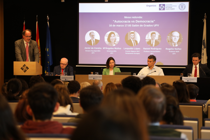 LEOPOLDO LOPEZ MESA REDONDA Leopoldo López preside la mesa redonda Autocracia vs Democracia | Noticias de Actualidad UFV Estudiar en Universidad Privada Madrid