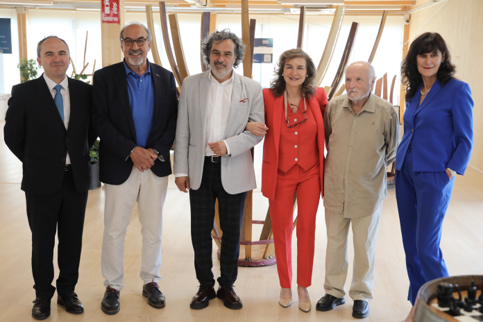 jurado Bodegas Valduero y la Universidad Francisco de Vitoria entregan los premios del VII certamen “Valduero con las Bellas Artes” | Noticias de Actualidad UFV Estudiar en Universidad Privada Madrid