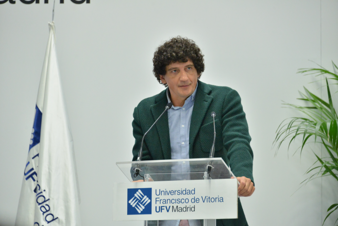 Jero Garcia La graduación de CETYS premia el esfuerzo de más de 340 estudiantes | Noticias de Actualidad UFV Estudiar en Universidad Privada Madrid