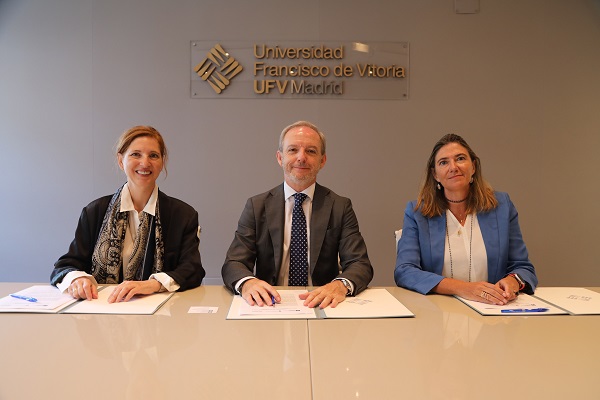 Convenio UFV LCB MD Anderson 2b La Universidad Francisco de Vitoria, Le Cordon Bleu Madrid y la Fundación MD Anderson Cancer Center España firman un convenio de colaboración para que los pacientes oncológicos puedan volver a disfrutar de la comida | Noticias de Actualidad UFV Estudiar en Universidad Privada Madrid