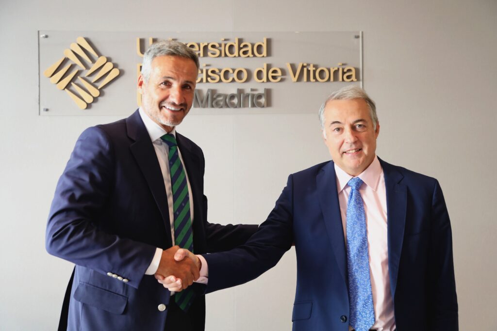 Firma convenio UFV Red Madrilena de Gas2 1024x683 La UFV y Madrileña Red de Gas firman un convenio para desarrollar y promover la tecnología y el uso del hidrógeno verde | Noticias de Actualidad UFV Estudiar en Universidad Privada Madrid