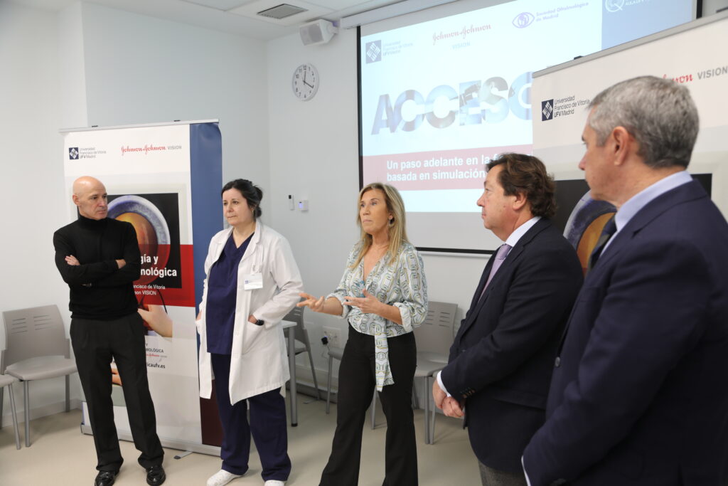 Foto clausura curso Acceso 1024x683 Finaliza la primera edición de ACCESO+ Madrid en la UFV: Curso de Cirugía Oftalmológica con Simulación y Wet lab en Modelo Animal para médicos residentes | Noticias de Actualidad UFV Estudiar en Universidad Privada Madrid