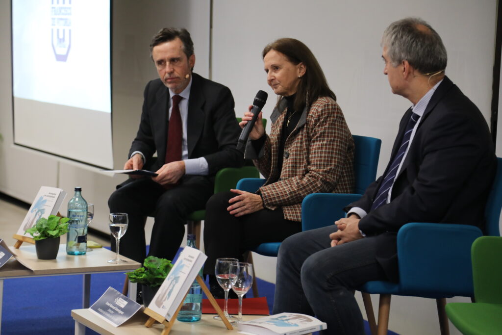 IMG 7749 1024x683 La UFV presenta el libro Acompañar y ser acompañado, un libro sobre reflexiones y experiencias sobre el acompañamiento | Noticias de Actualidad UFV Estudiar en Universidad Privada Madrid