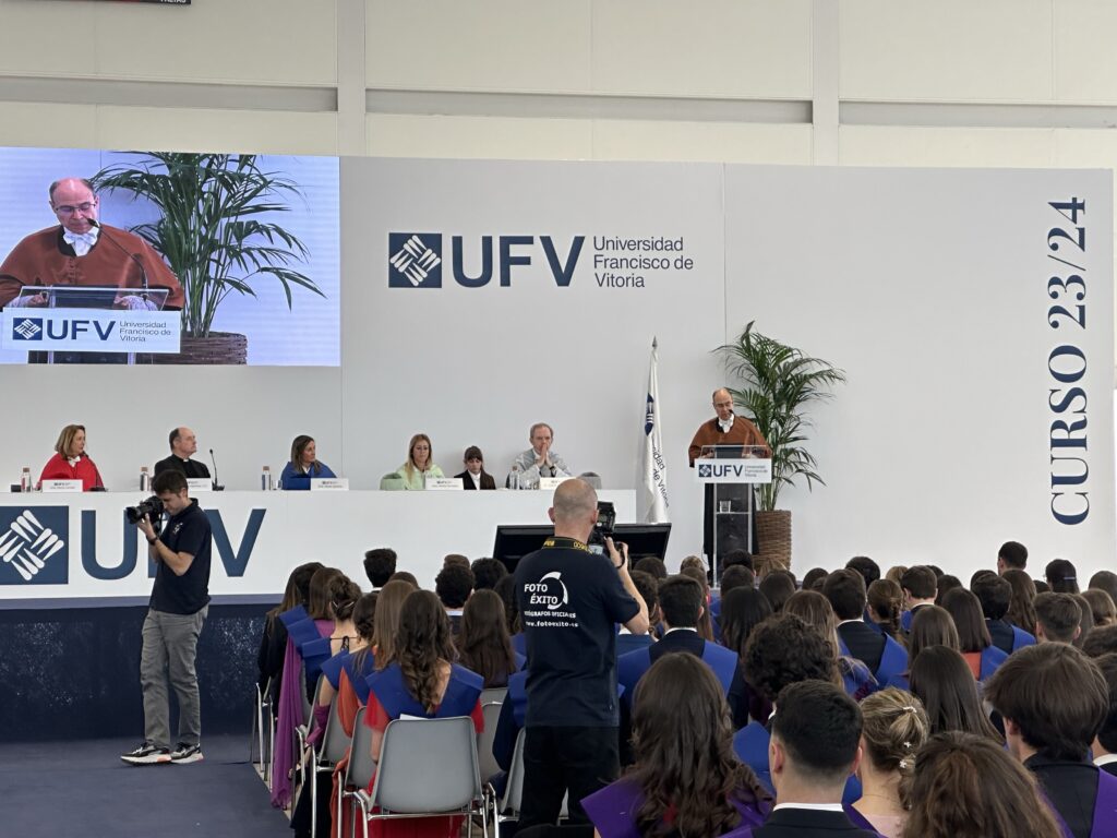 %name La UFV celebra la graduación de la primera promoción de Ingeniería Biomédica | Noticias de Actualidad UFV Estudiar en Universidad Privada Madrid