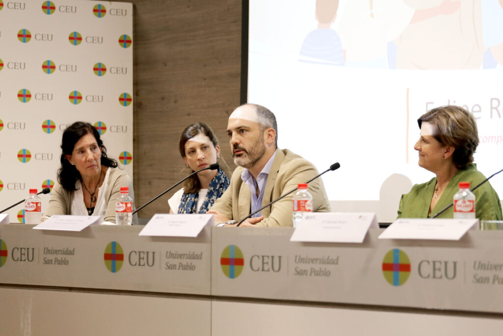 Semana de la Familia 1 de julio 32 1024x683 Olivia Núñez, del Instituto Razón Abierta de la UFV, ha inaugurado la I Semana de la Familia organizada por la UFV y el CEU Estudiar en Universidad Privada Madrid