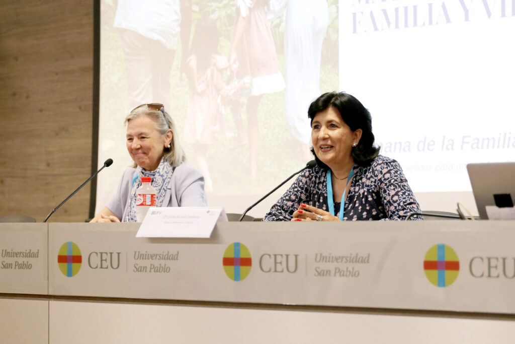 Semana de la Familia 1 de julio 4 1024x683 Olivia Núñez, del Instituto Razón Abierta de la UFV, ha inaugurado la I Semana de la Familia organizada por la UFV y el CEU Estudiar en Universidad Privada Madrid