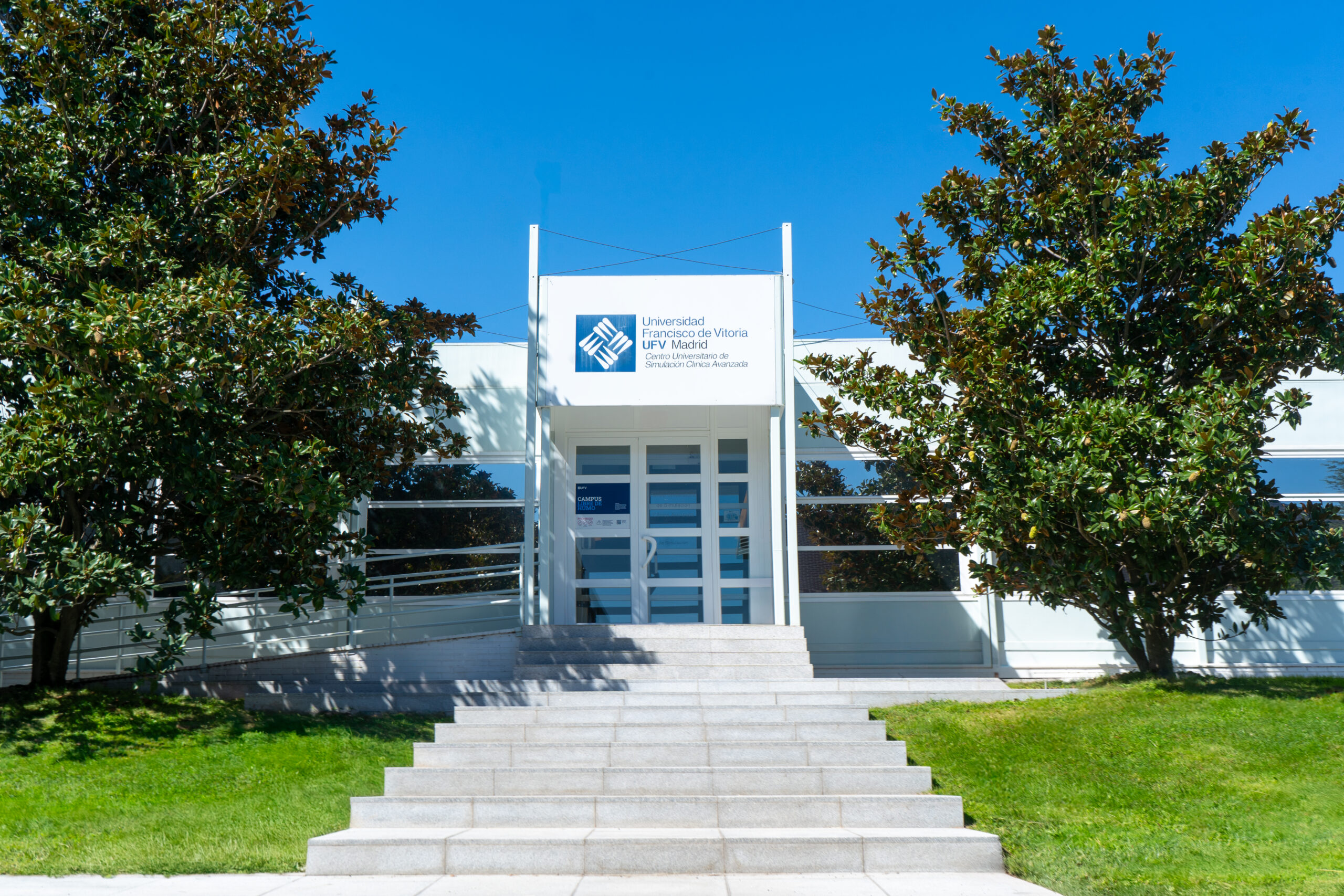 CENTRO DE SIMULACION CLINICA scaled INSTALACIONES Estudiar en Universidad Privada Madrid