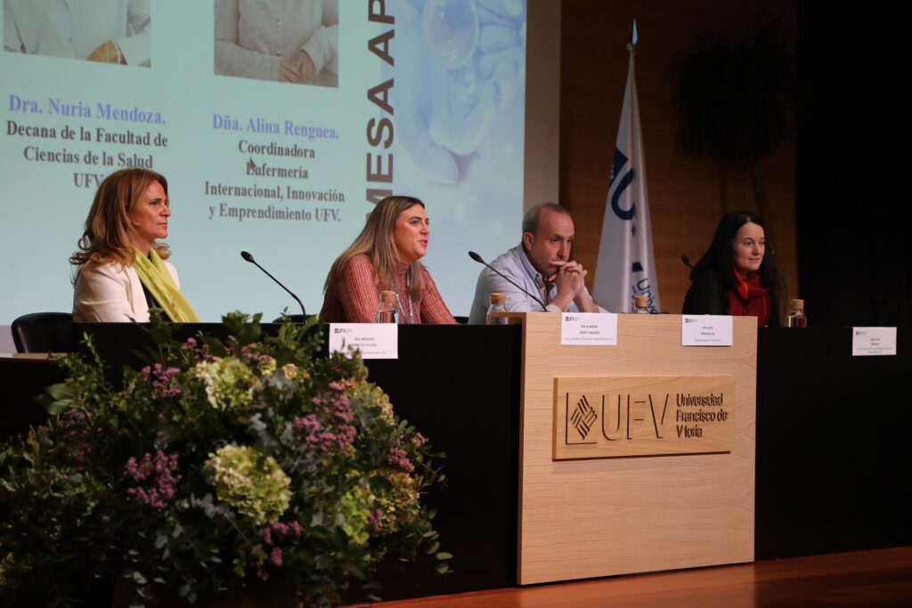 IMG 1393 3 1024x683 Formación, liderazgo y cuidado: La Universidad Francisco de Vitoria inaugura el VII Congreso Internacional de Investigación, Formación & Desarrollo Enfermero Estudiar en Universidad Privada Madrid