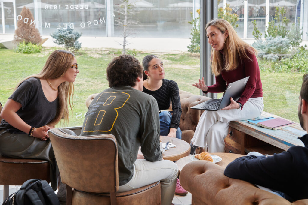 VIDA EN EL CAMPUS 11 1024x683 El Colegio Mayor Francisco de Vitoria: formación, comunidad y crecimiento para vivir la universidad Estudiar en Universidad Privada Madrid