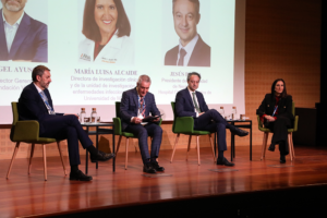 baja 1 300x200 El II Congreso Internacional sobre Acompañamiento en el Ámbito Sanitario reflexiona sobre la humanización de la atención médica Estudiar en Universidad Privada Madrid